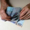 Megemelné az államtitkárok fizetését a kormány
