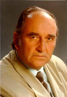 Elhunyt Raksányi Gellért