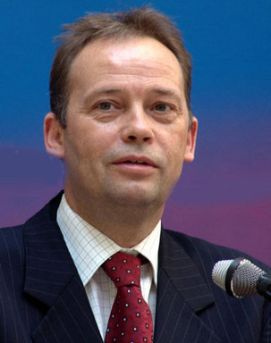 Szanyi „leparasztozta” Sólyom Lászlót