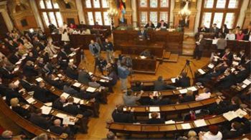 Két hónapos késéssel megszületett Budapest költségvetése