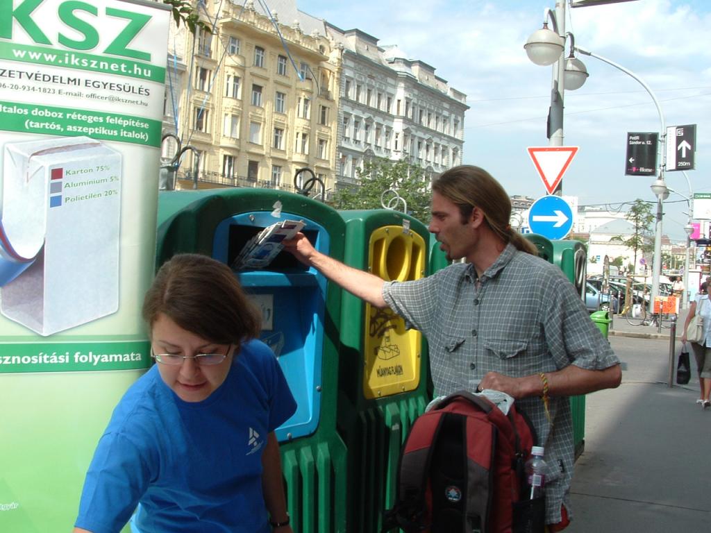 Belevaló Dobozok: Hulladékért ajándék