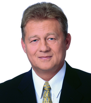 Herényi Károly megzsarolta Almássy Kornél egyik emberét?