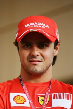 Súlyos, életveszélyes, de stabil Felipe Massa állapota