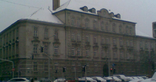 Földig rombolják a Radetzky-laktanyát?