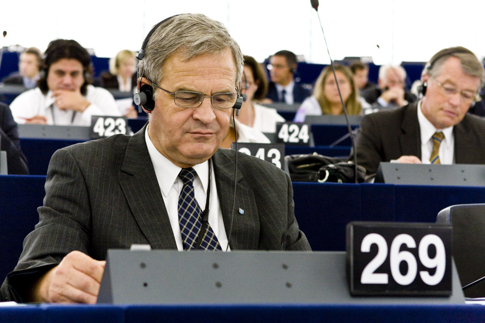 Tőkés a magyarverésekről: Vessen véget az etnikai gyűlöletnek!