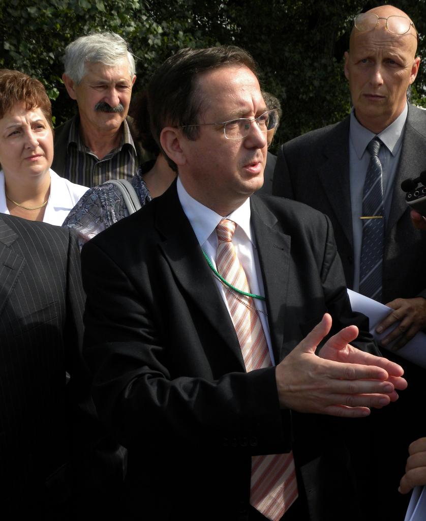 Illés: Segítsék a multik az árvízvédelmi rendszer kialakítását!