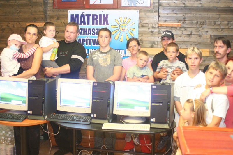 Számítógép Álom 2010 – Megkezdődött a számítógépek kiosztása