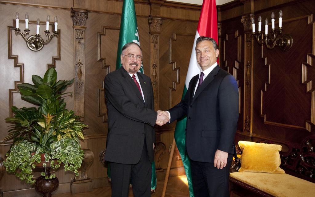 Orbán Viktor a szaúdi államminiszterrel tárgyalt