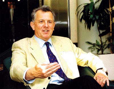 Hosszú távú építkezés