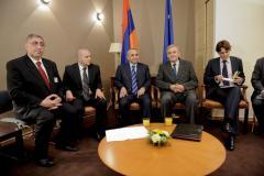 Tőkés László fogadta az örmény küldöttséget