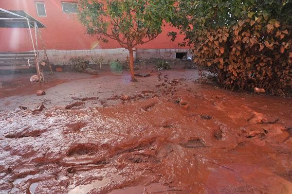 A vörösiszap-szennyezés hatásai