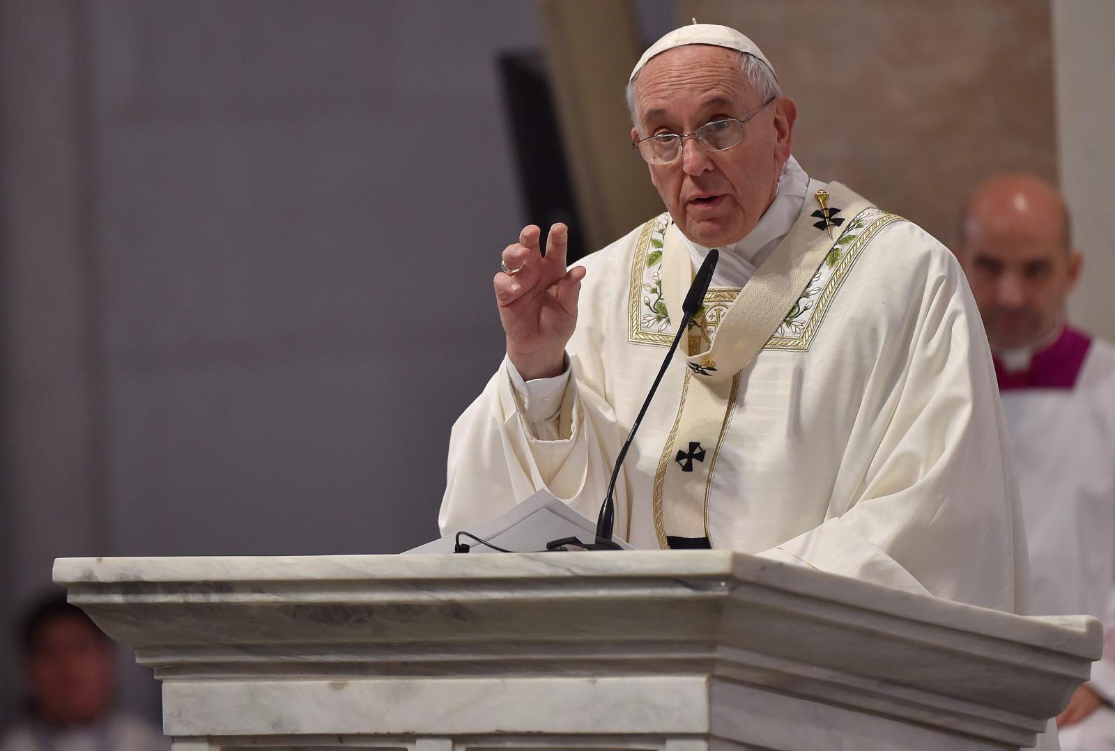 Ferenc pápa: a nők emberségesebbé és befogadóbbá teszik a társadalmat