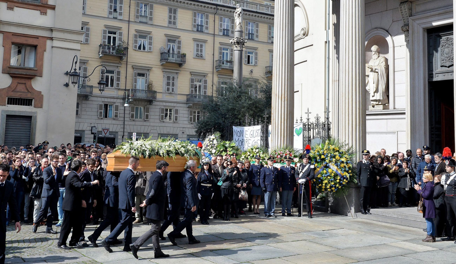 Végső nyughelyére helyezték III. Richárdot