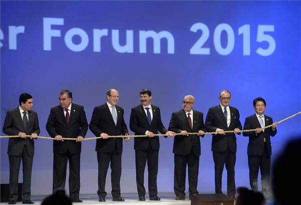 Áder János megnyitotta Dél-Koreában a 7. Víz Világfórumot