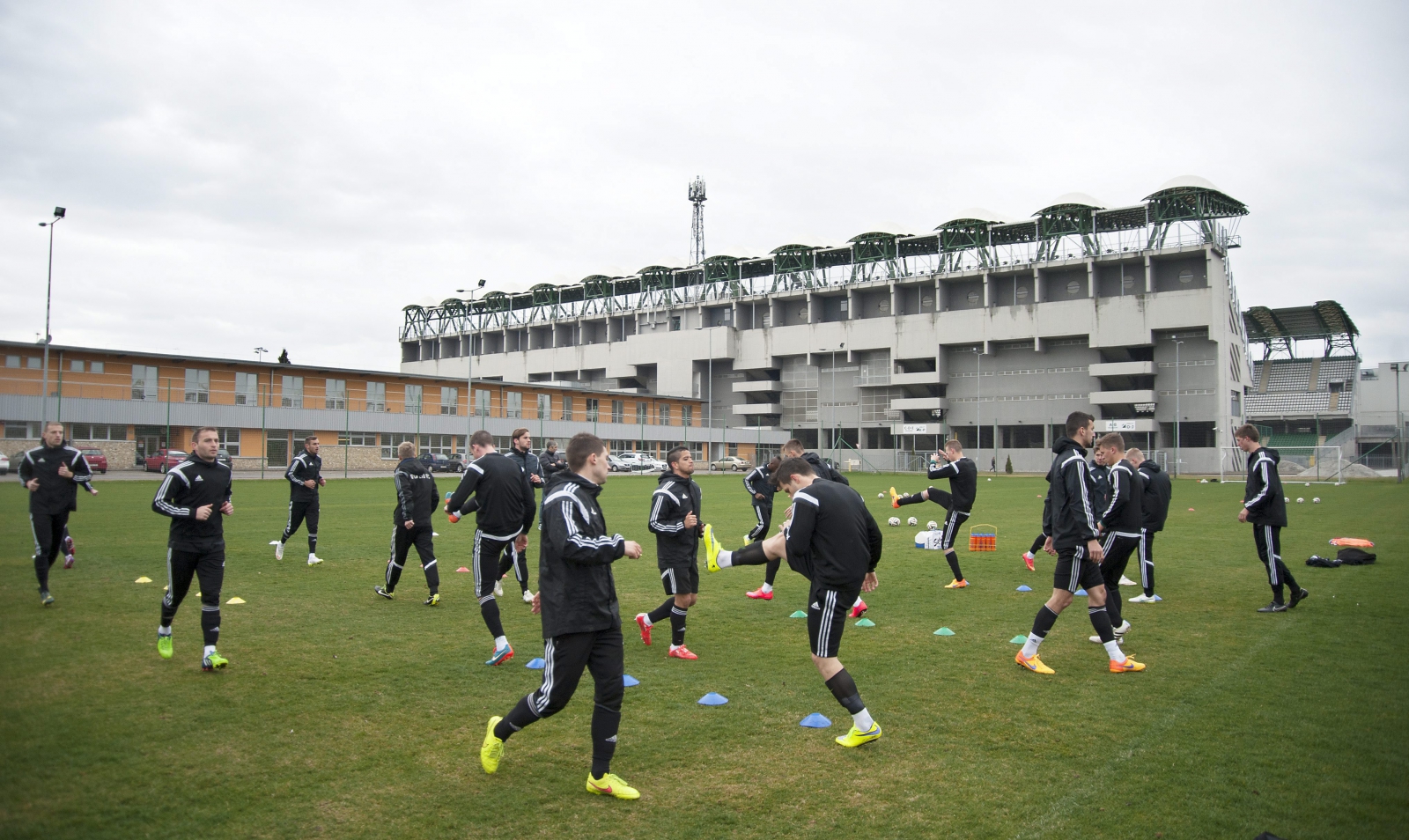 Nem kapnak fizetést a győri futballisták