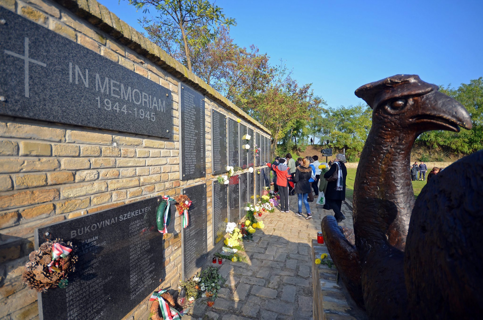 Szoborállítást szigorító törvényt készítenek elő Szerbiában