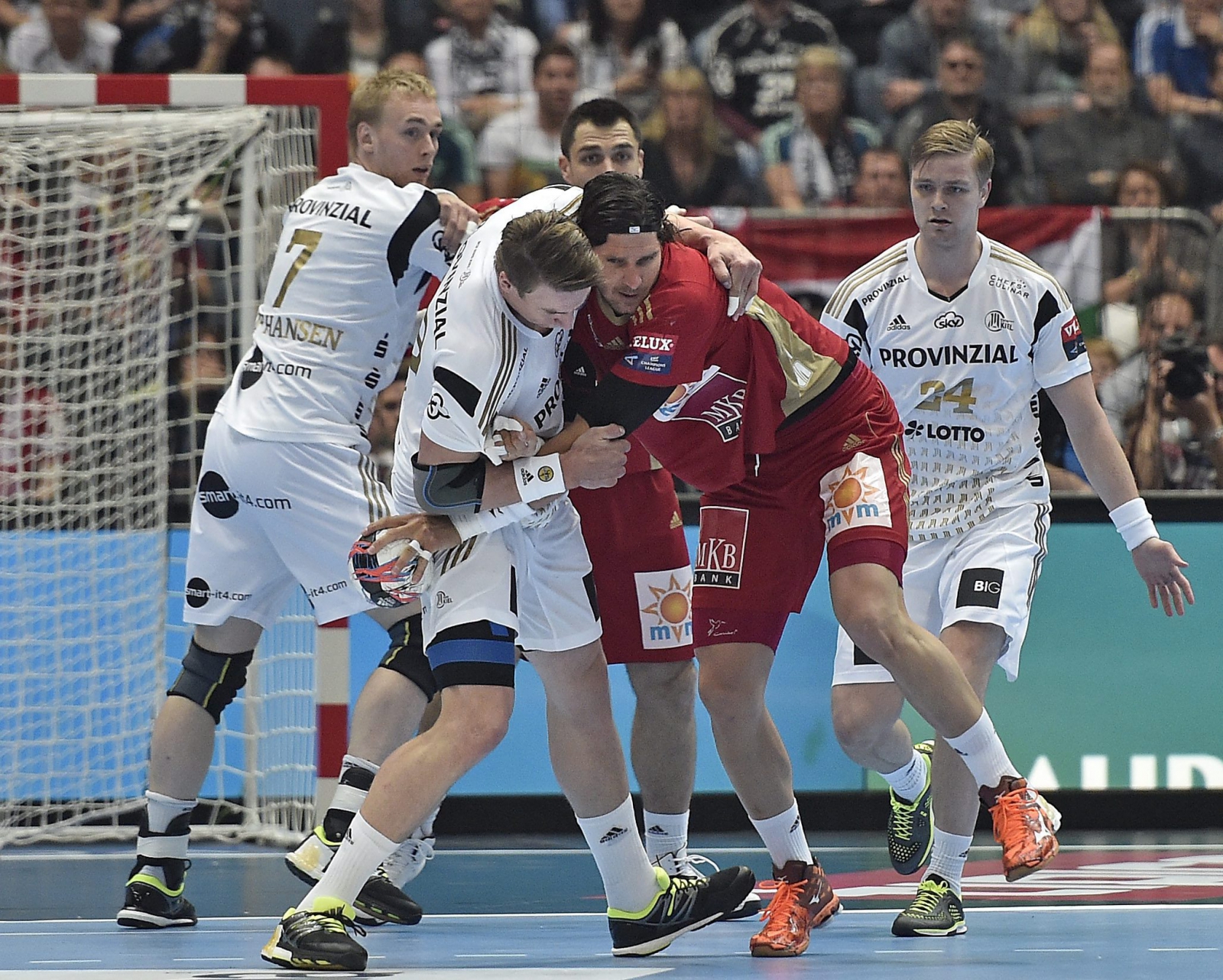 Férfi kézilabda BL – Döntős a Veszprém, történelmi siker!