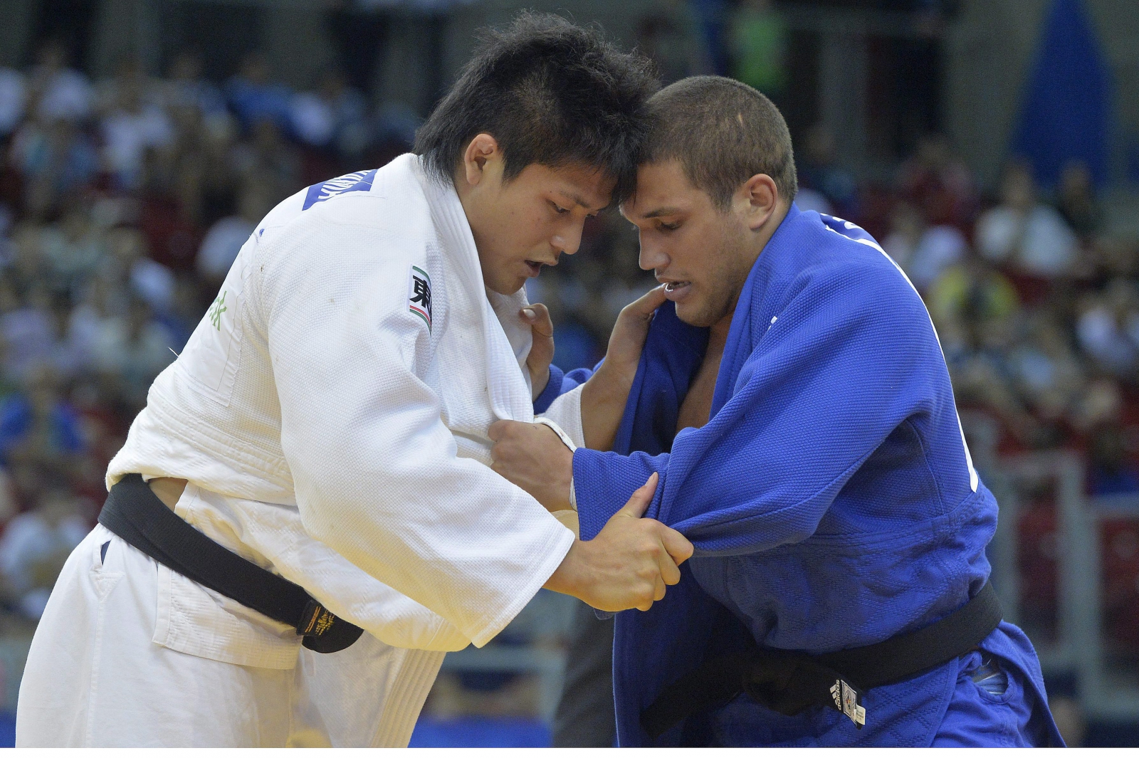 Negyvenhat hazai érem a balatonfüredi veterán cselgáncs Eb-n