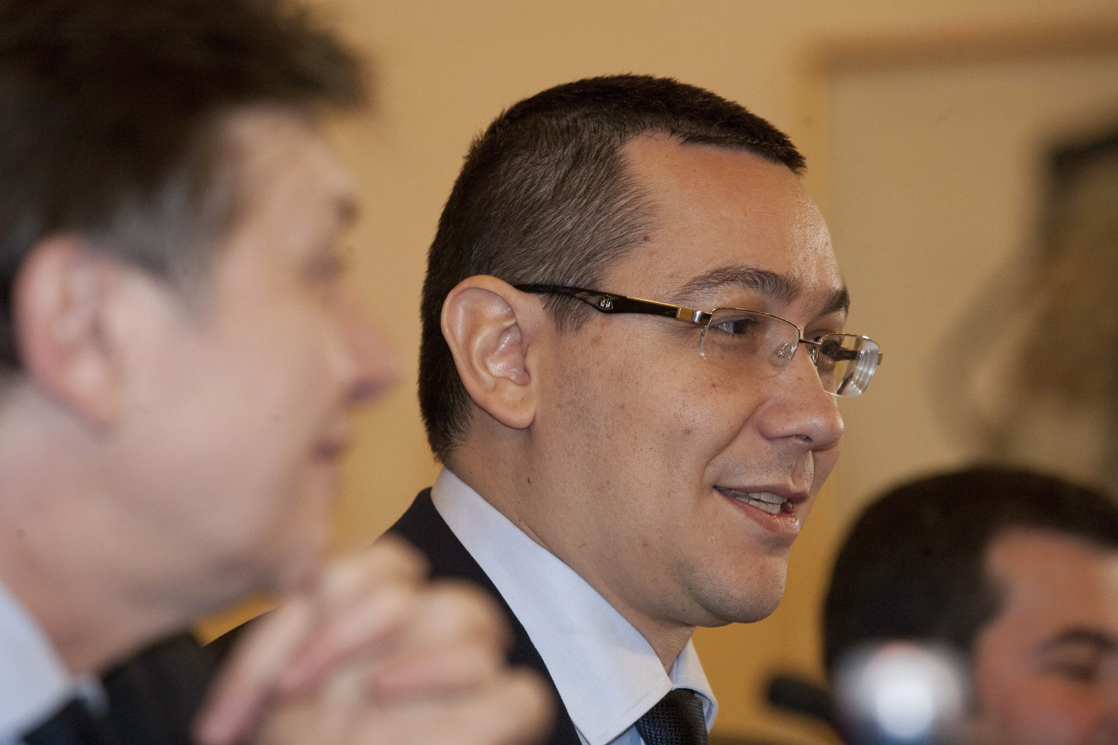 Ponta: Orbán egy bántó és provokatív alak