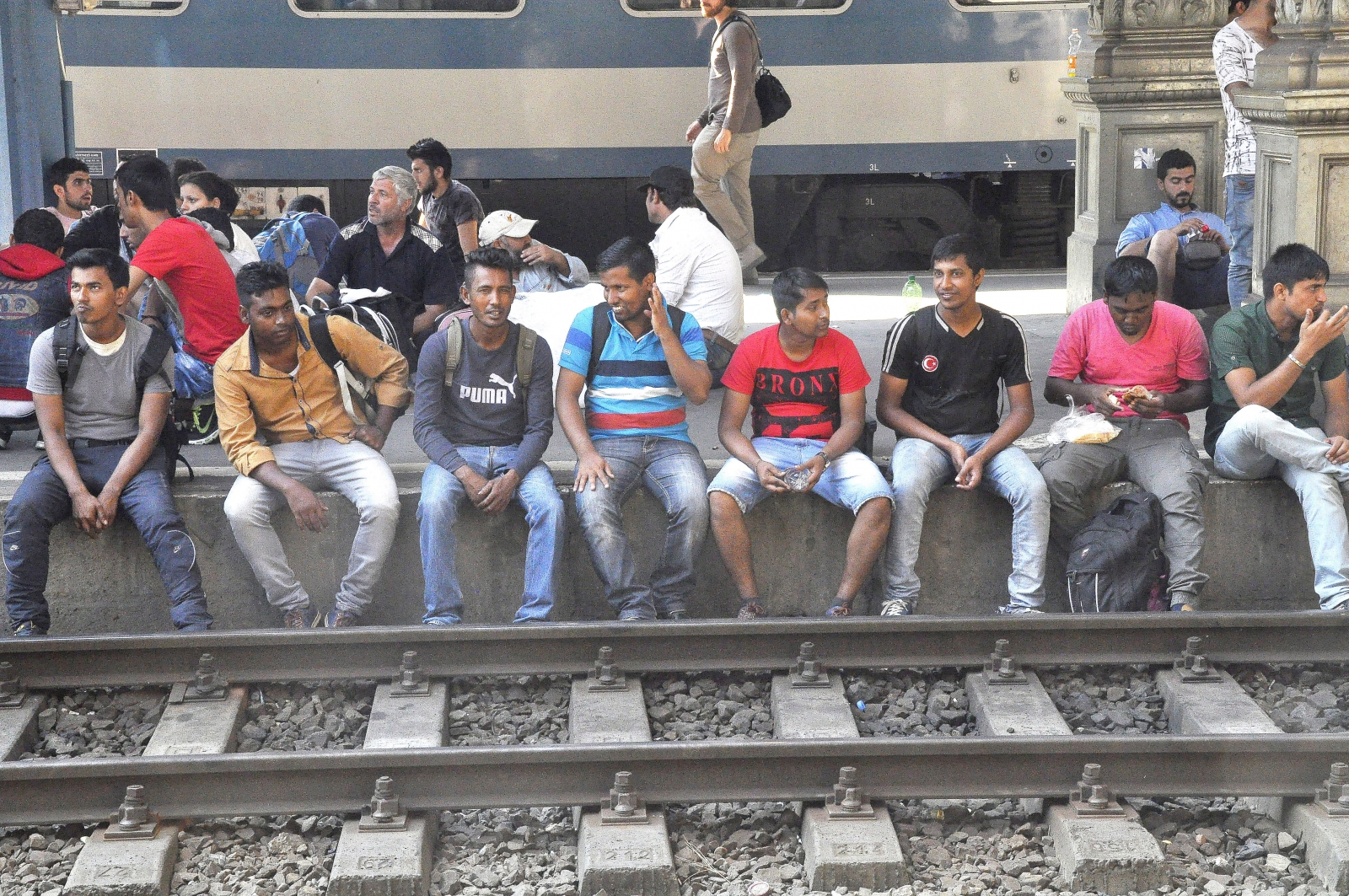 Migránsáradattól tartanak az olaszok