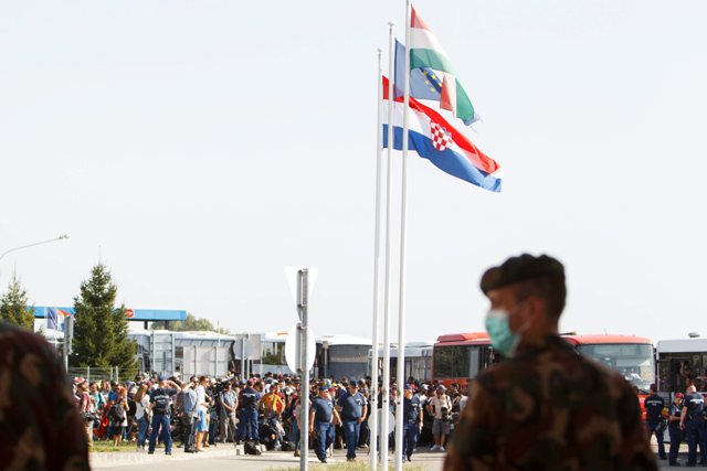 Tovább feszítik a húrt a horvátok