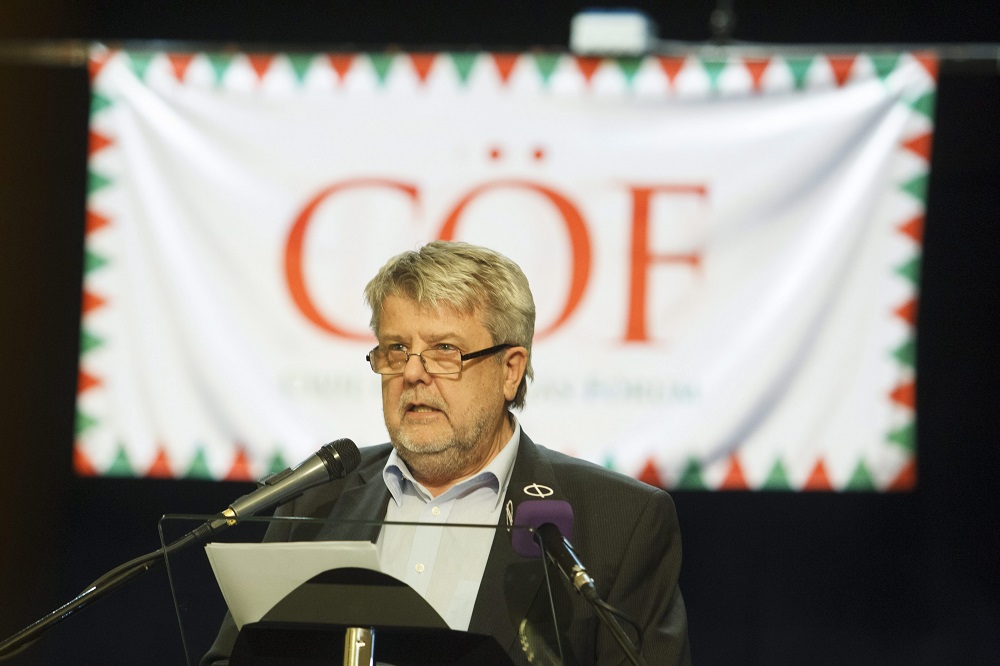 Országonkénti népszavazást javasol a CÖF-CÖKA