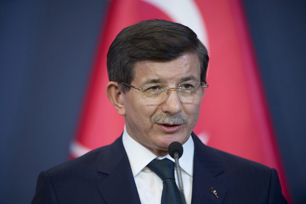 Török kormányfő: Törökország nem koncentrációs tábor