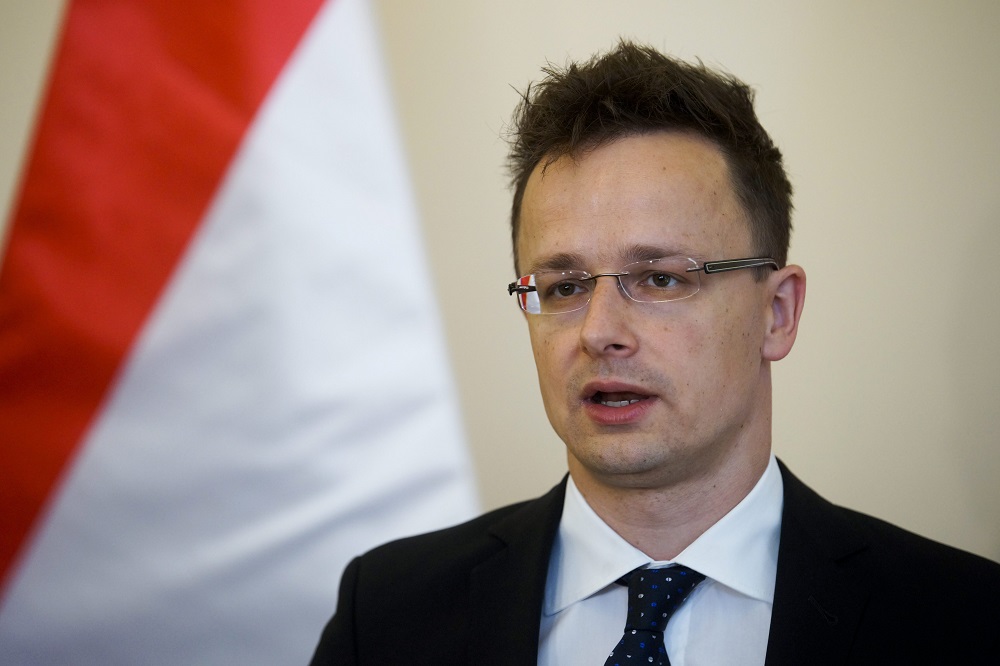 Szijjártó: az EU továbbra is jelentősen alábecsüli a veszélyt