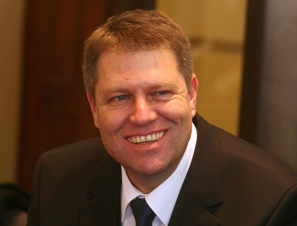 Iohannis normális Romániát ígér