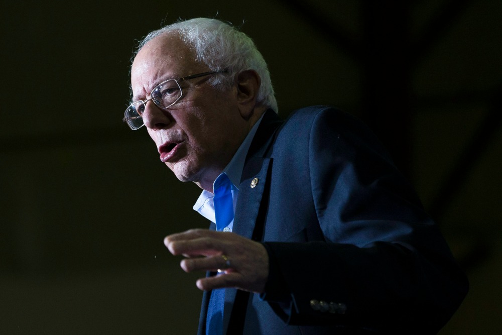 Bernie Sanderst kórházban ápolják