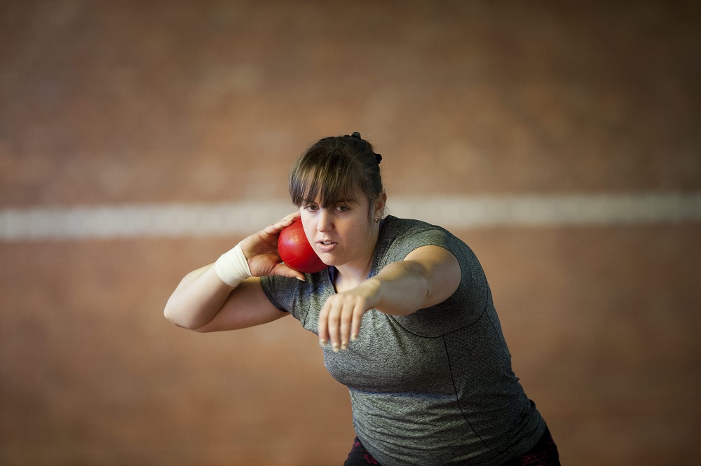 Márton Anita ezüstérmes súlylökésben