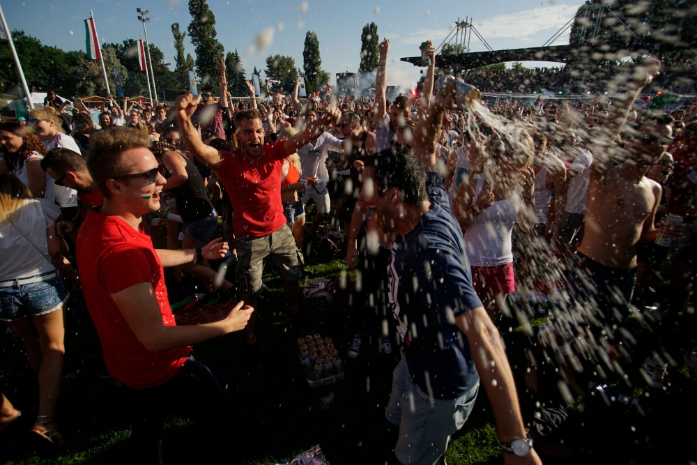 Szurkolói fotókat és videókat vár az M4 Sport