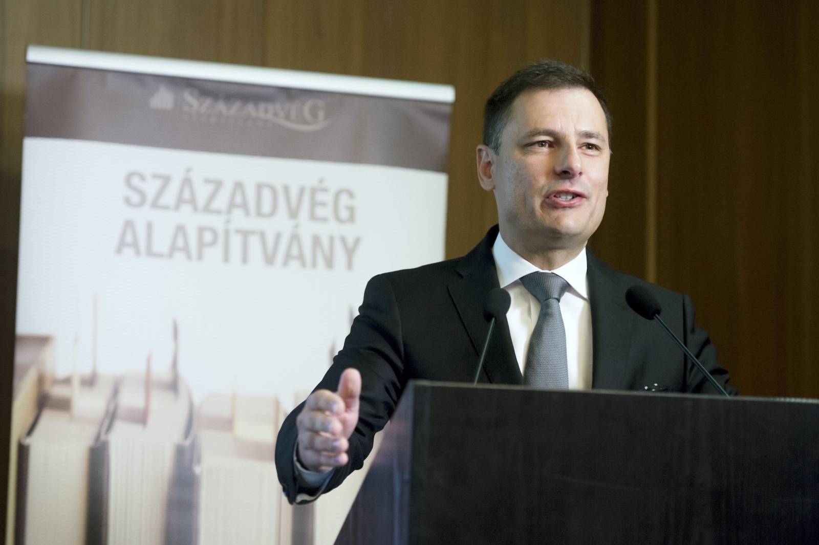 Tuzson: az EU vezetői elvesztették józan ítélőképességüket