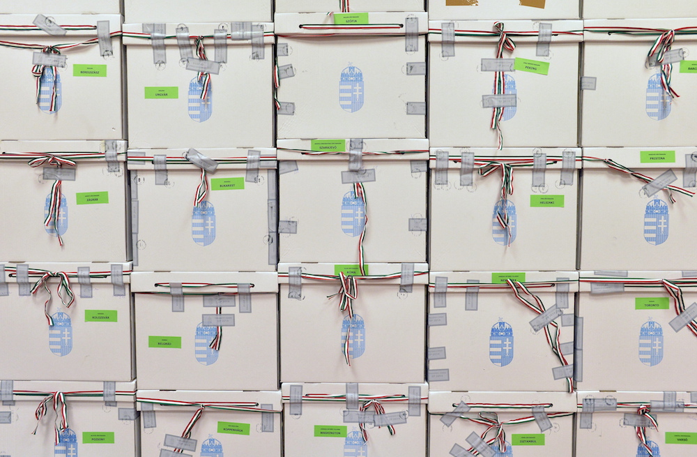 Kvótareferendum: hétfőtől küldi ki a levélcsomagokat az NVI