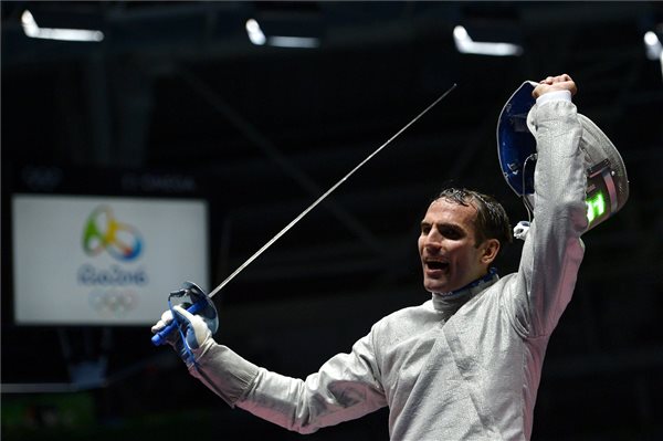 Szilágyi Áron a negyeddöntőben sem állt meg