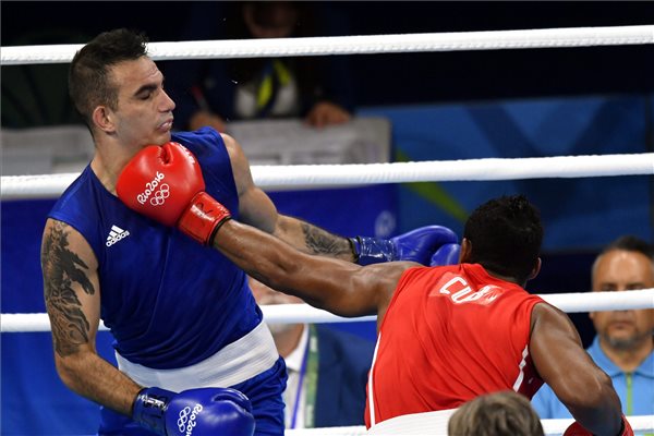 Harcsa Zoltán kiütéssel kikapott