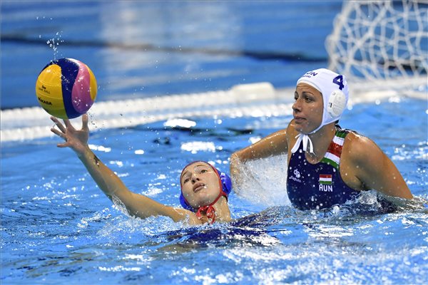 Ötméteresek után negyedik a női vízilabda-válogatott