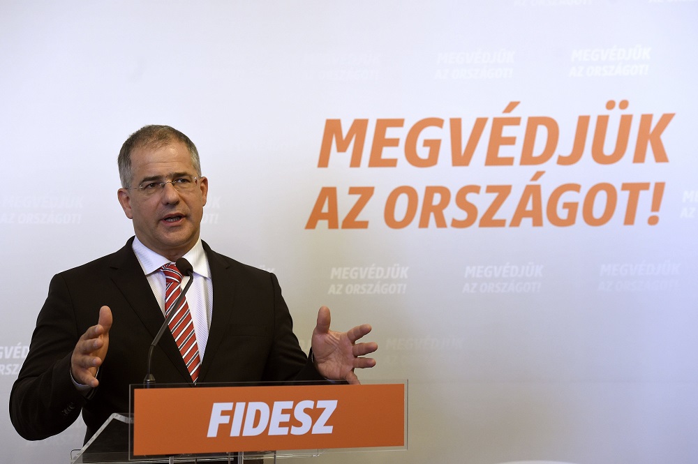 Kósa Lajos: van közjogi következménye a népszavazásnak