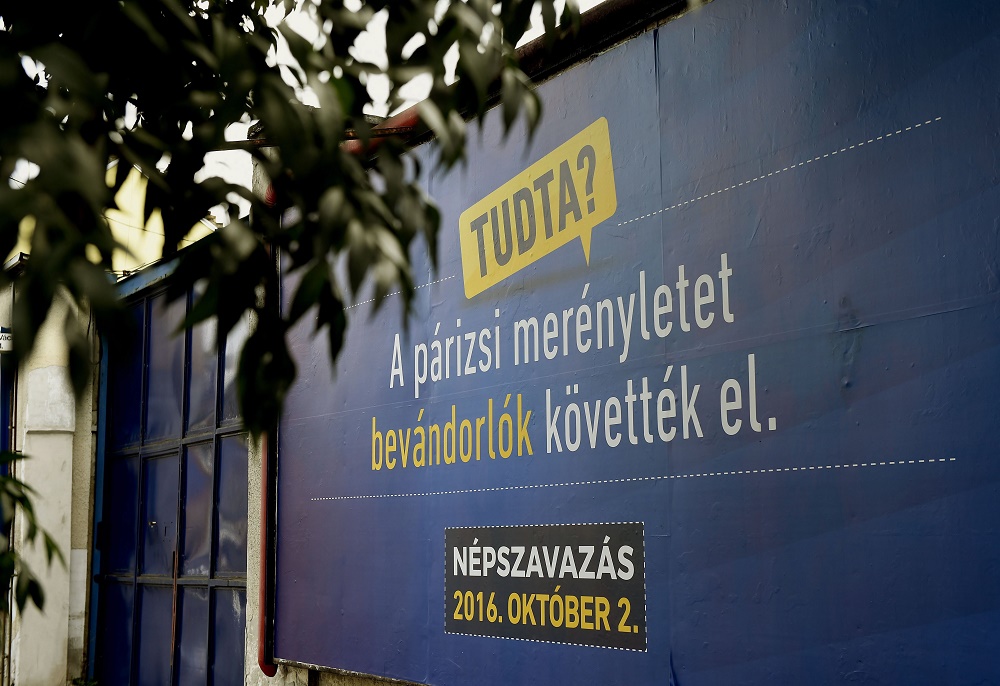 Kvótareferendum – NVI: már kézbesítik az értesítőket a népszavazásra