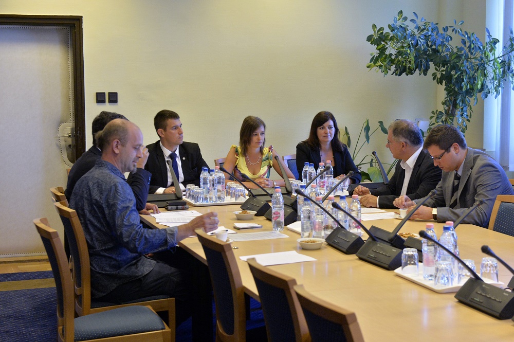 Nem várható törvénymódosítás a levélben szavazás kiterjesztésének ügyében