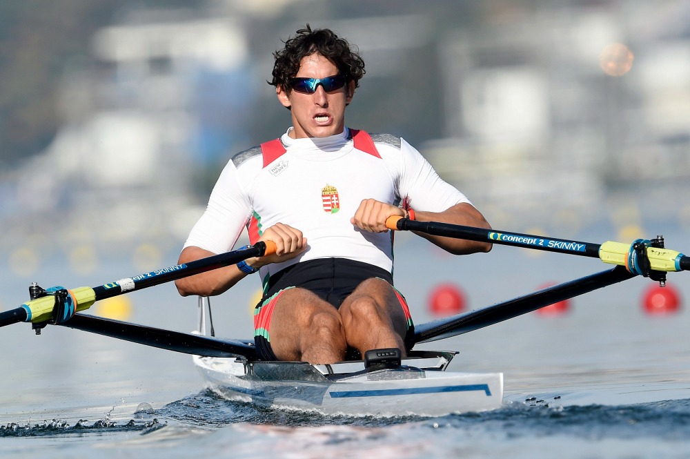 Hét magyar egység Linzben