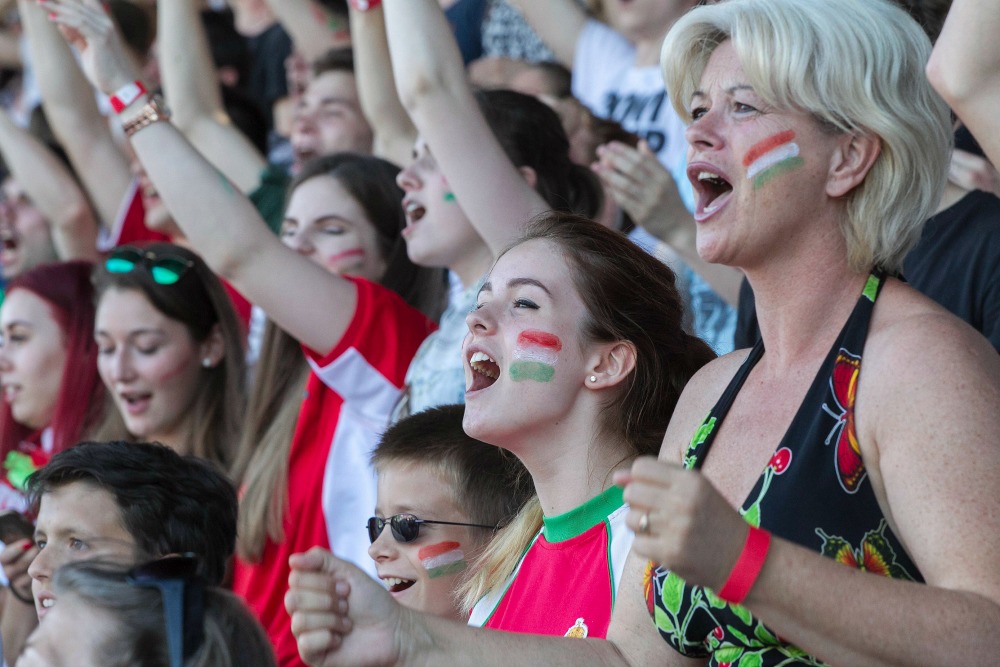 Az ország legnagyobb szurkolói zónáját alakítja ki az M4 Sport