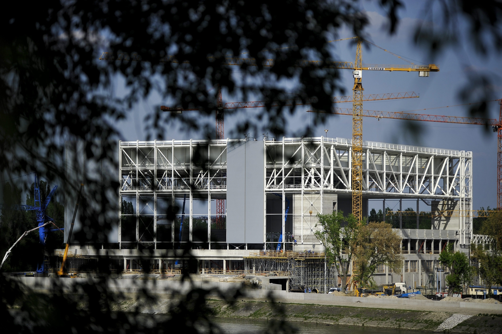 Hónapokkal korábban készül el a Dagály Úszóaréna