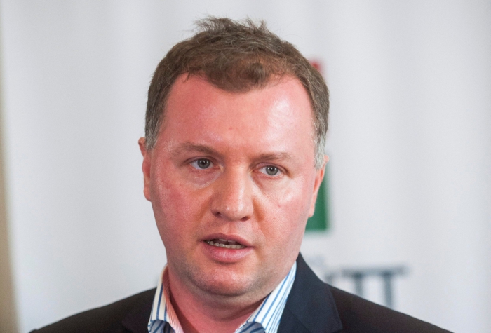 Kilép az Együttből Pápa Levente alelnök