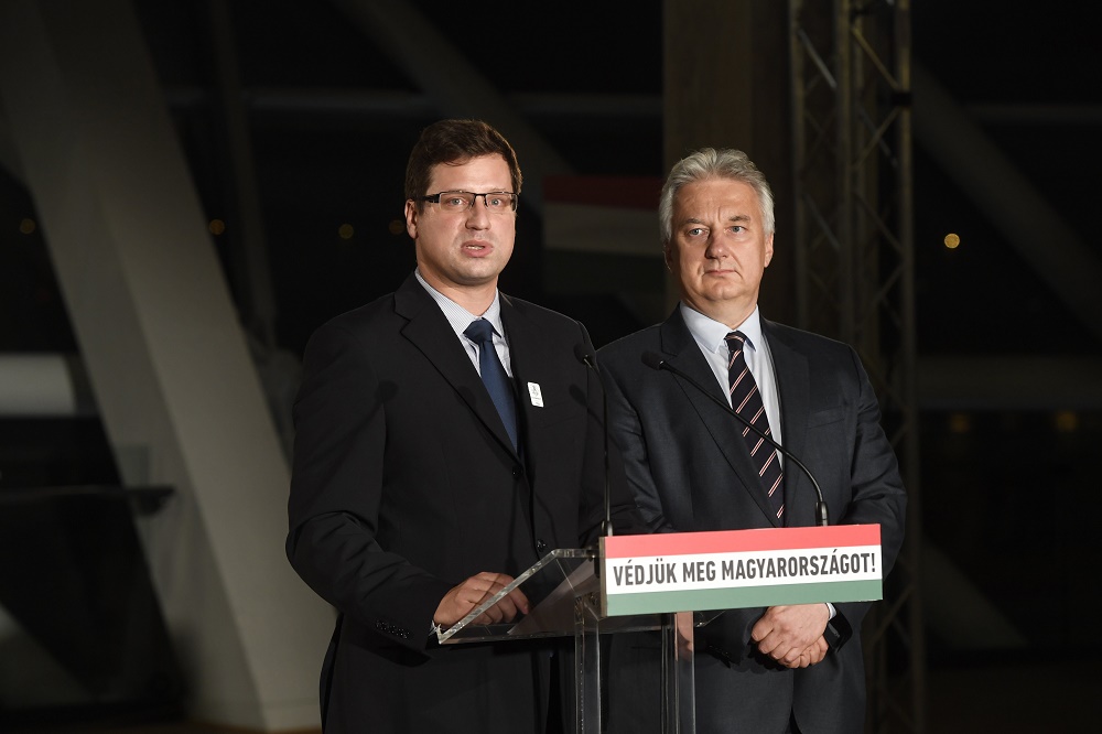 Gulyás Gergely: elsöprő győzelem a kényszerbetelepítés elutasítóinak