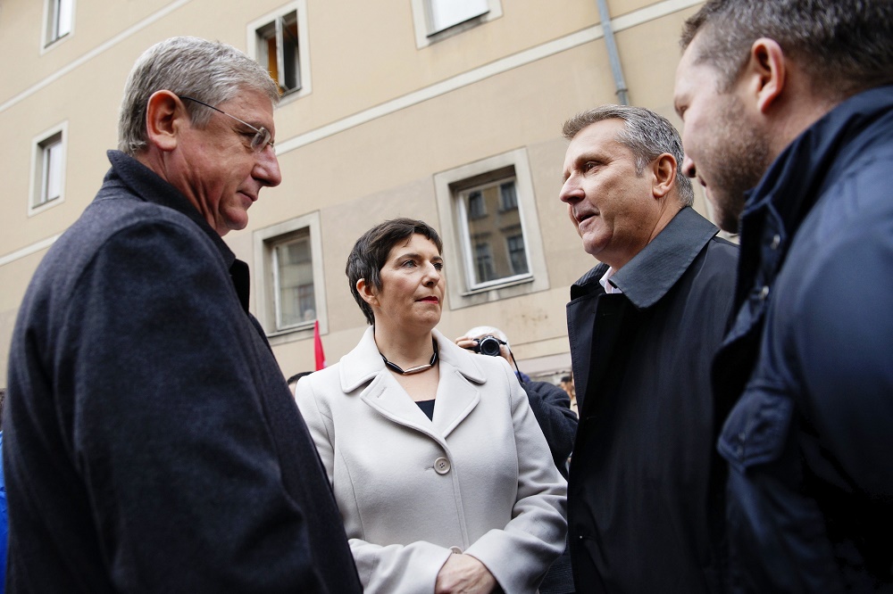 A baloldali pártok nem tisztázták viszonyukat 1956-hoz