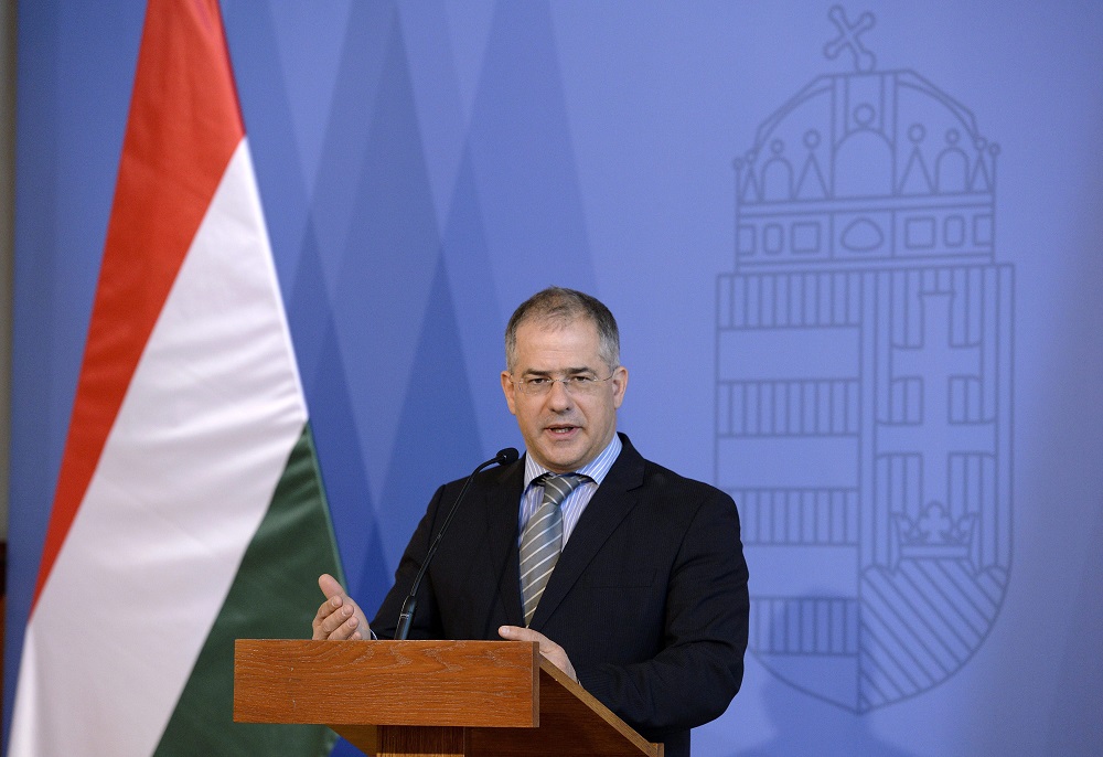 Novemberben foglalhatnak állást a letelepedési kötvényről