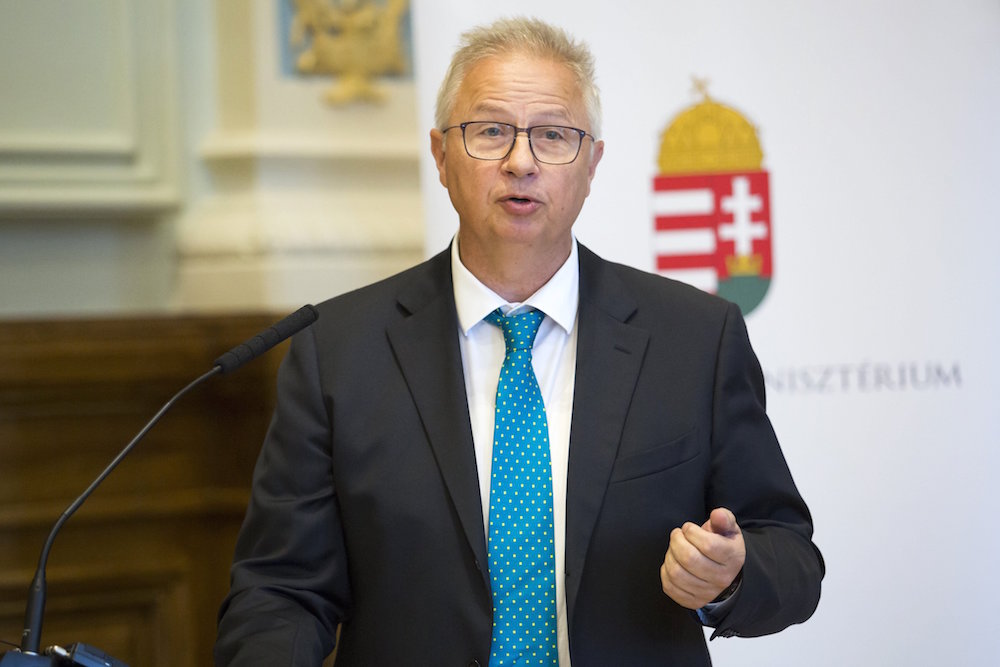 Trócsányi László: elfogadhatatlan a kvótarendszer