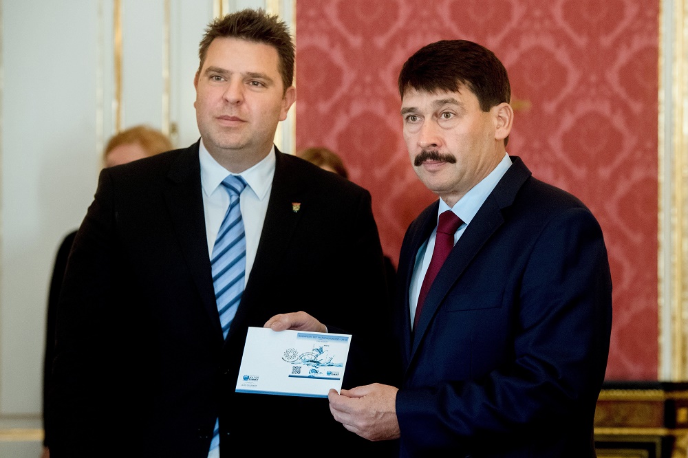 Egyedi bélyeg a Víz világtalálkozóra