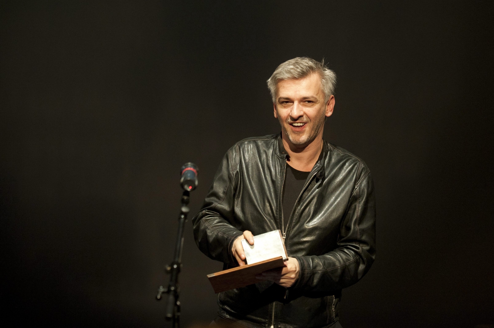 Passiótörténetet rendez Alföldi Róbert